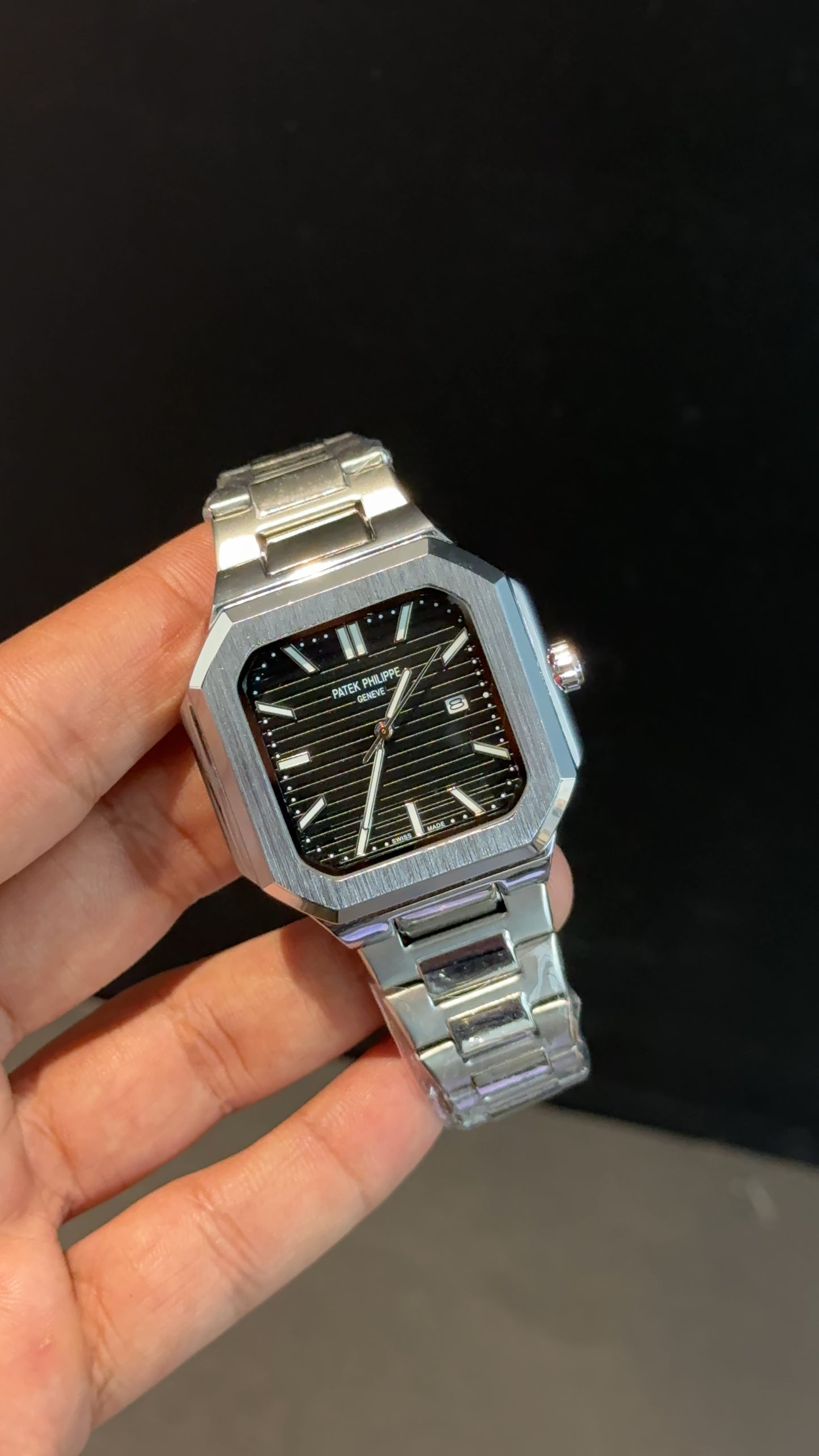 PP Cubi | silver chain | black dial