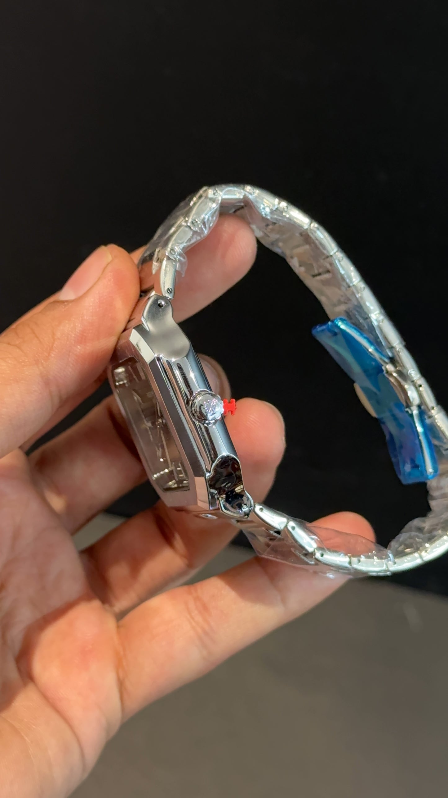 PP Cubi | silver chain | black dial
