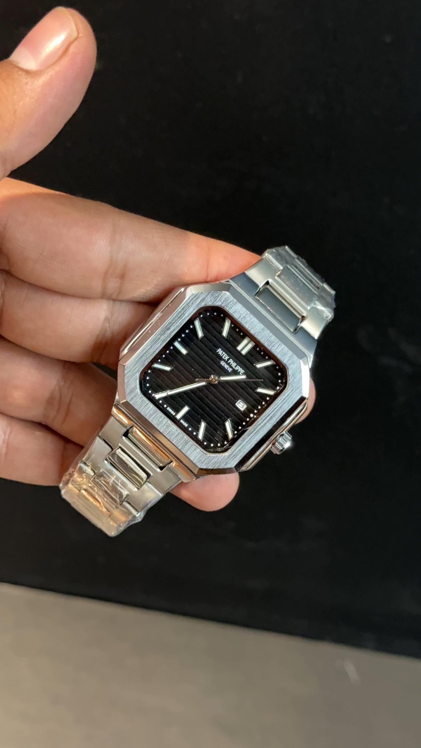 PP Cubi | silver chain | black dial