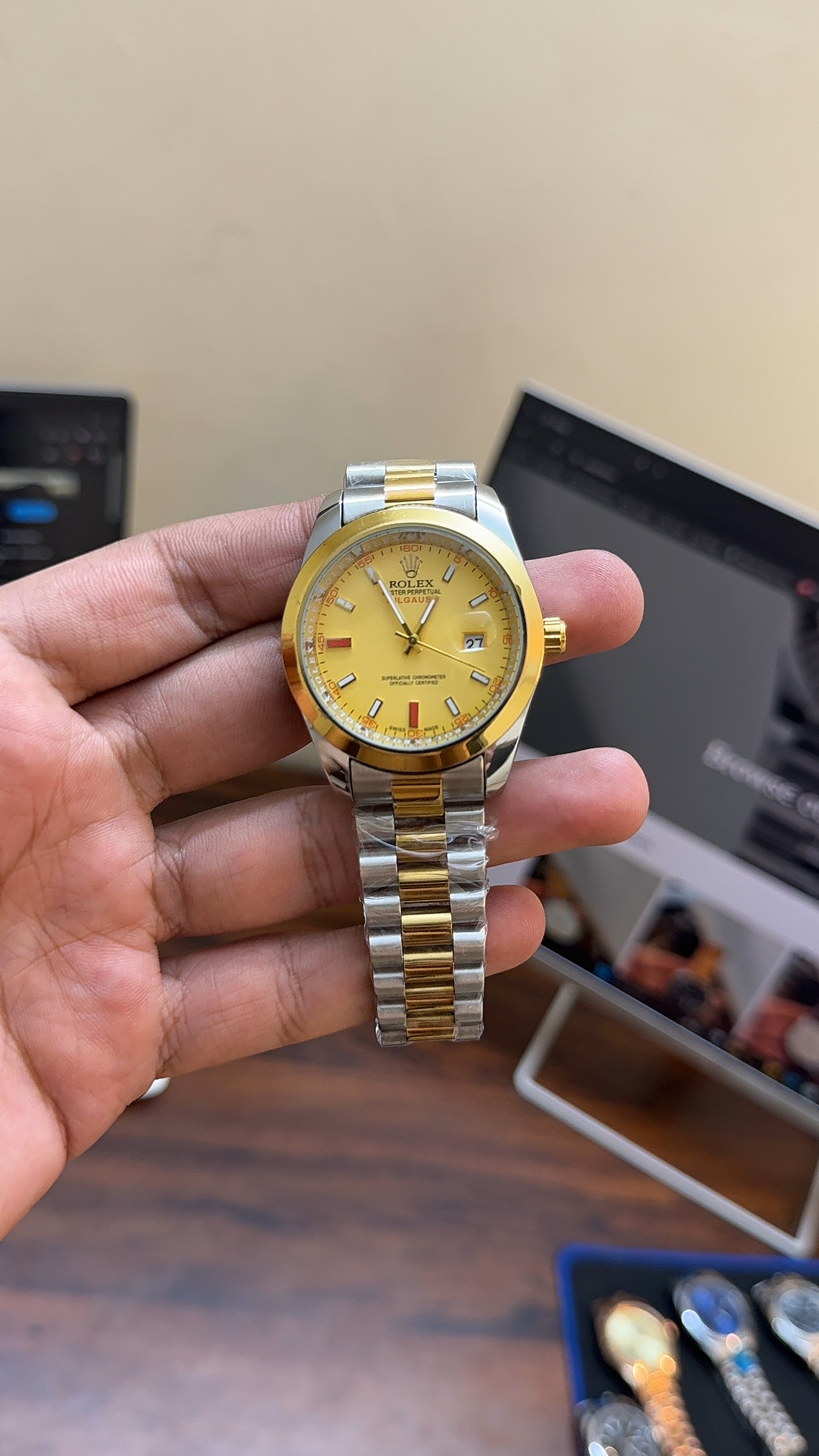 Date41 two tone gold