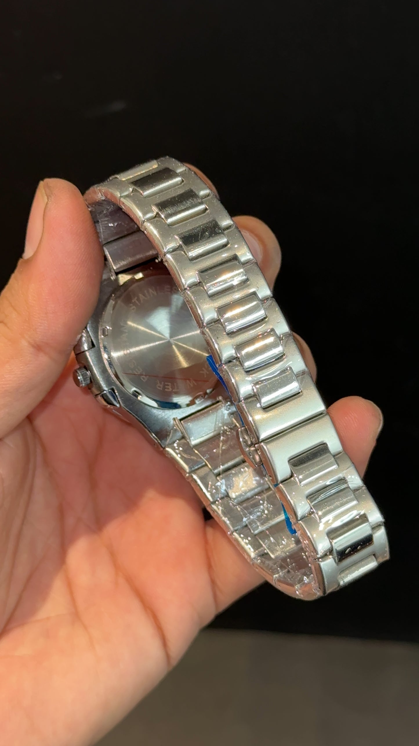 Pp | Quartz | Silver Chain | Black Dial