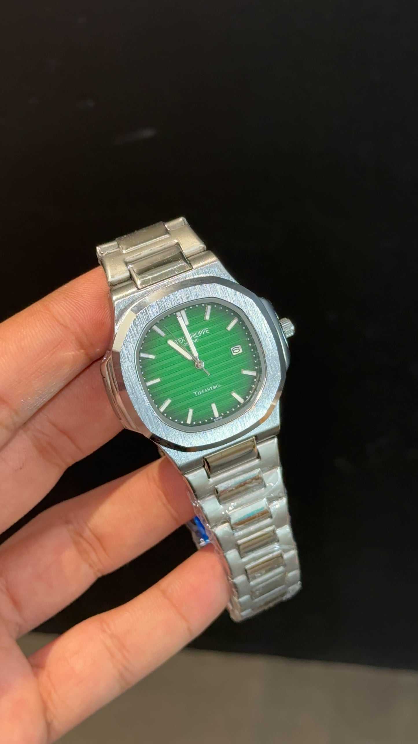 PP | Silver chain | Gradient green Dial