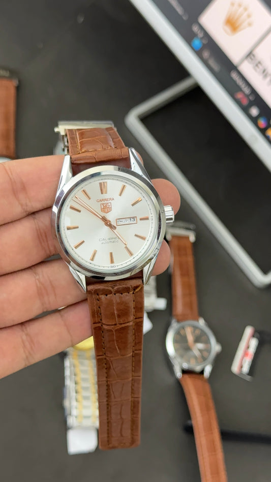 Tag | Carrera | Brown Leather Strap | Silver White Dial