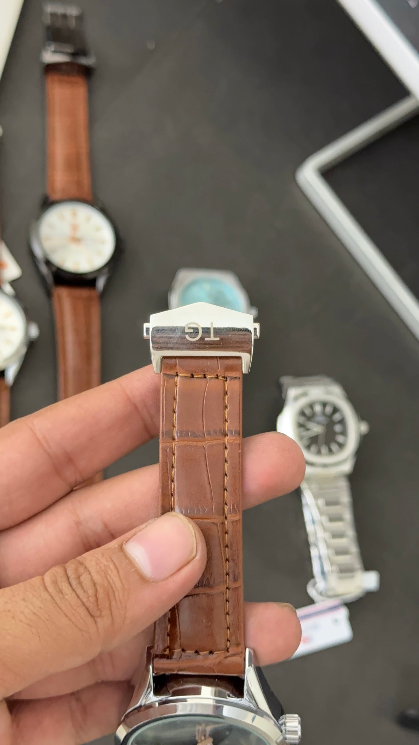 Tag | Carrera | Brown Leather Strap