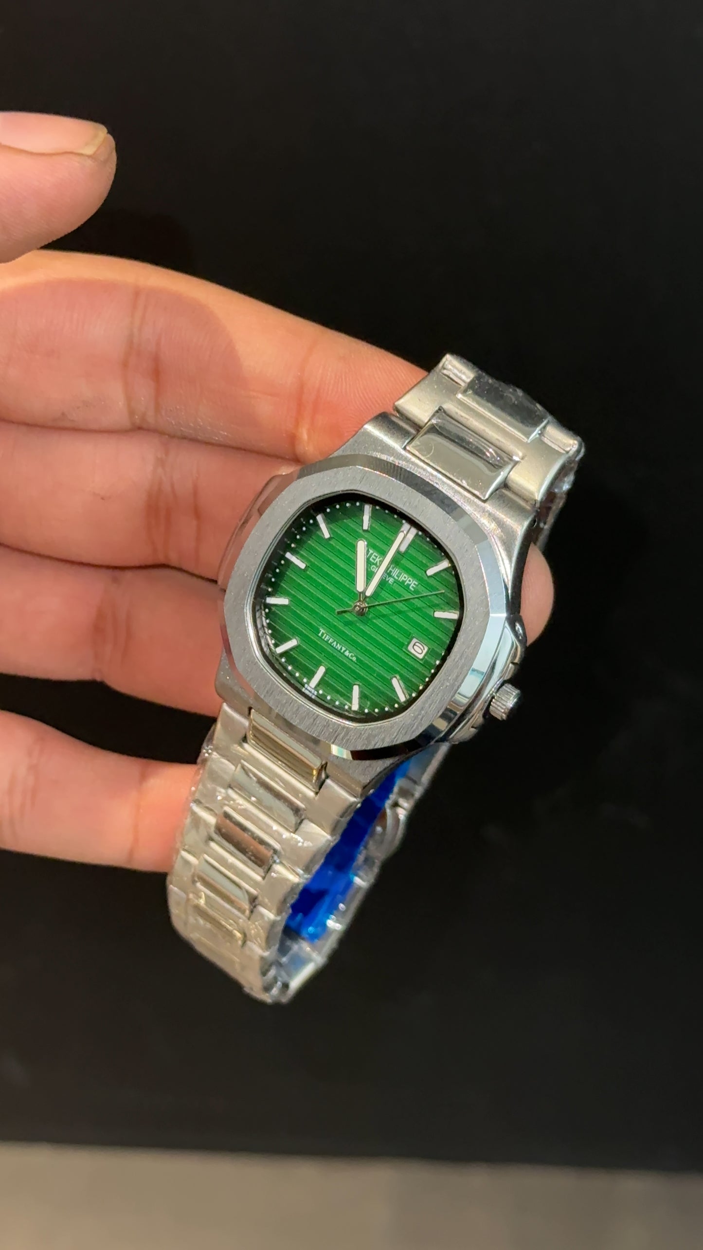 PP | Silver chain | Gradient green Dial