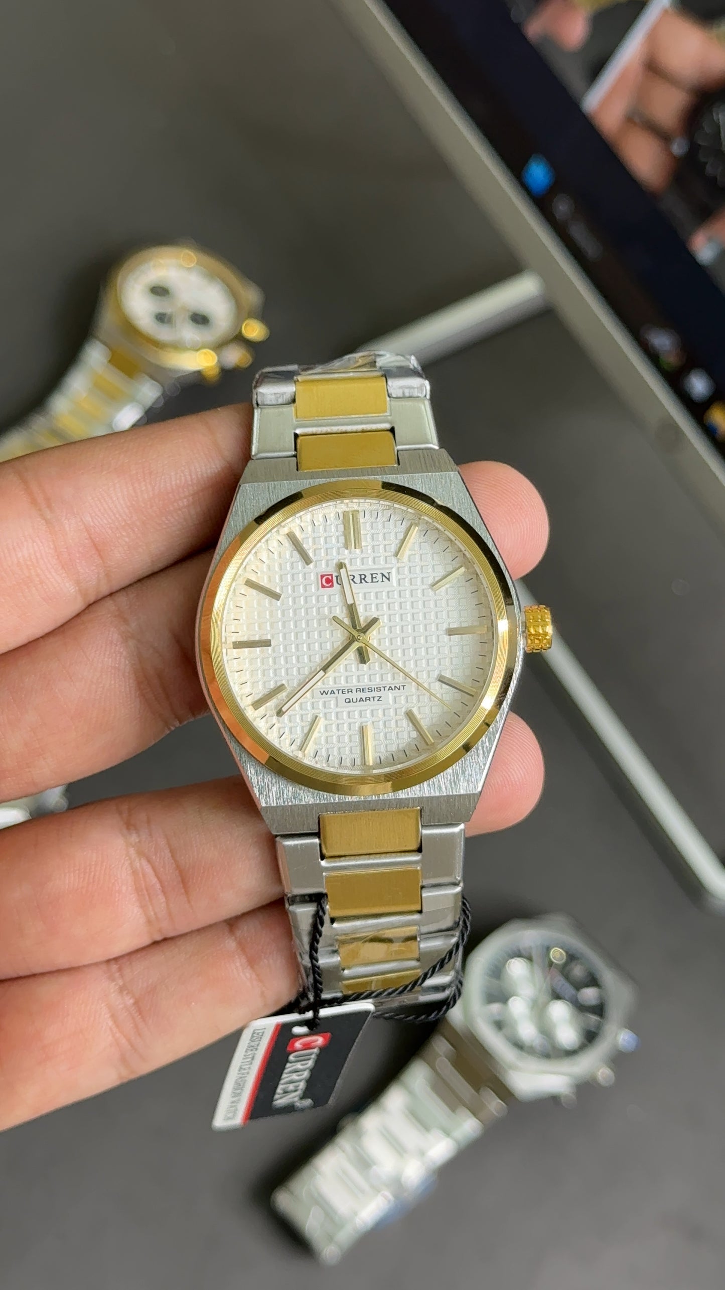 Curren 8439 two tone white dial