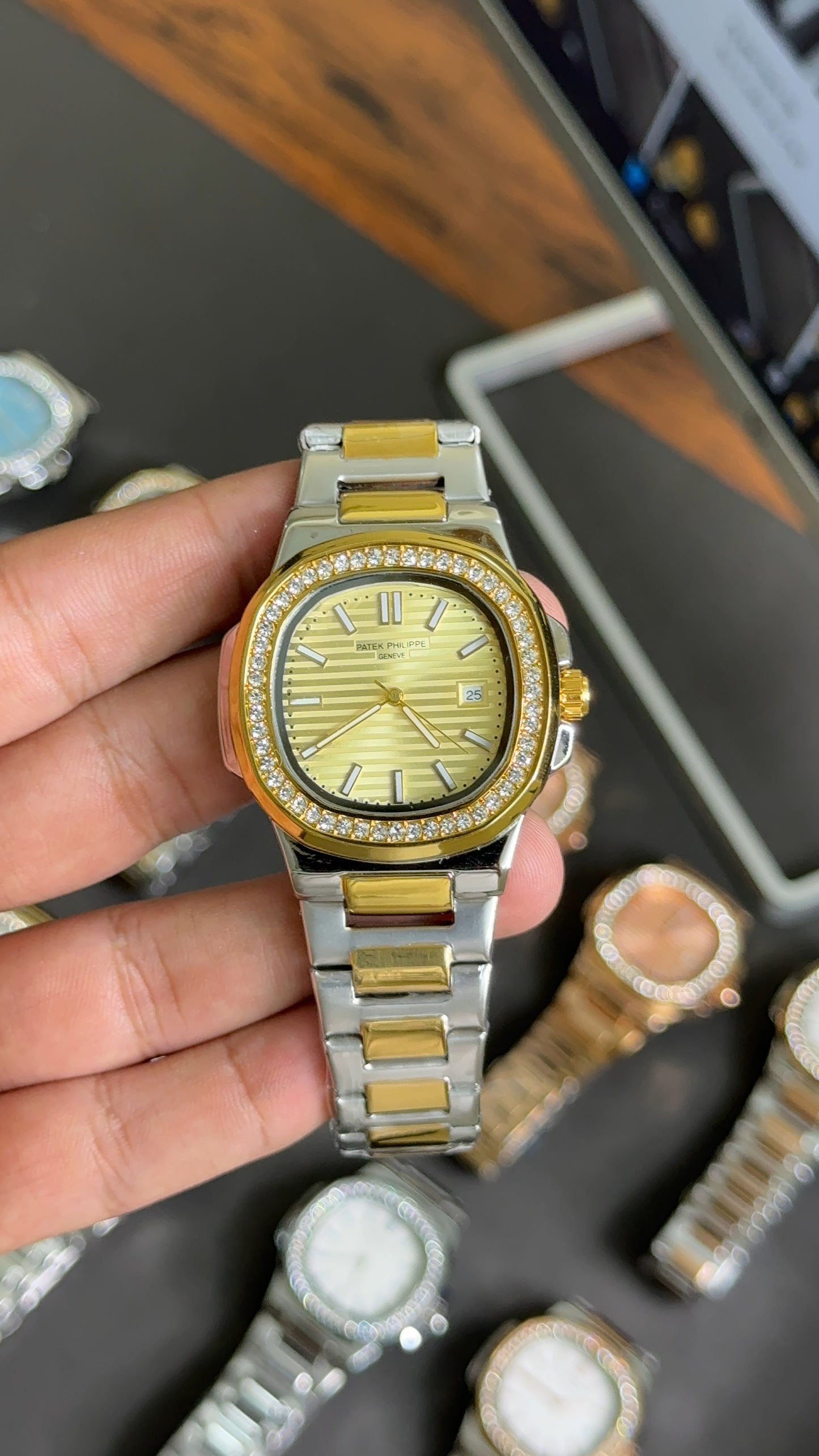 Pp dia two tone yellow dial