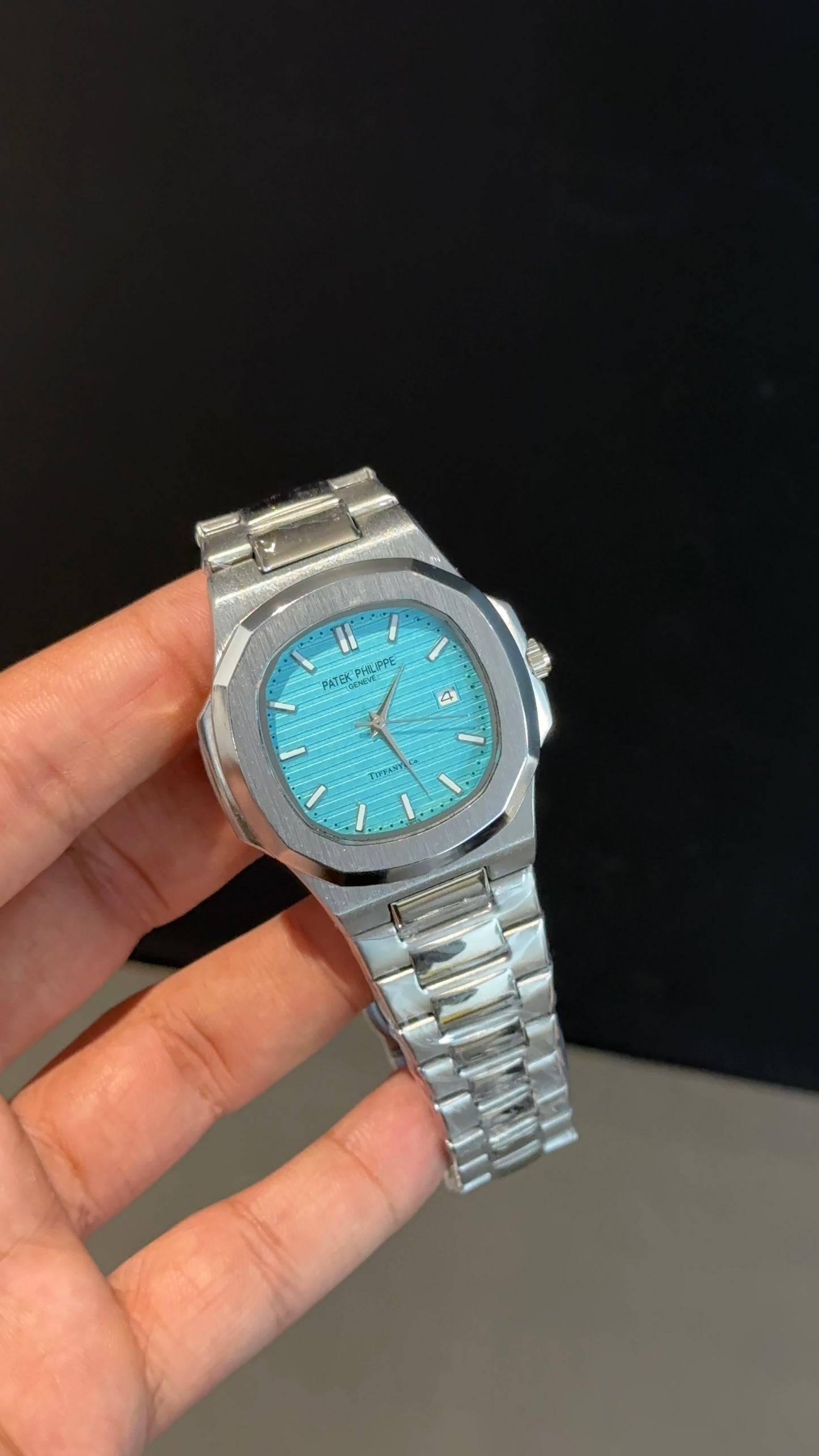 Pp | Quartz | Silver Chain | Tiffany Dial