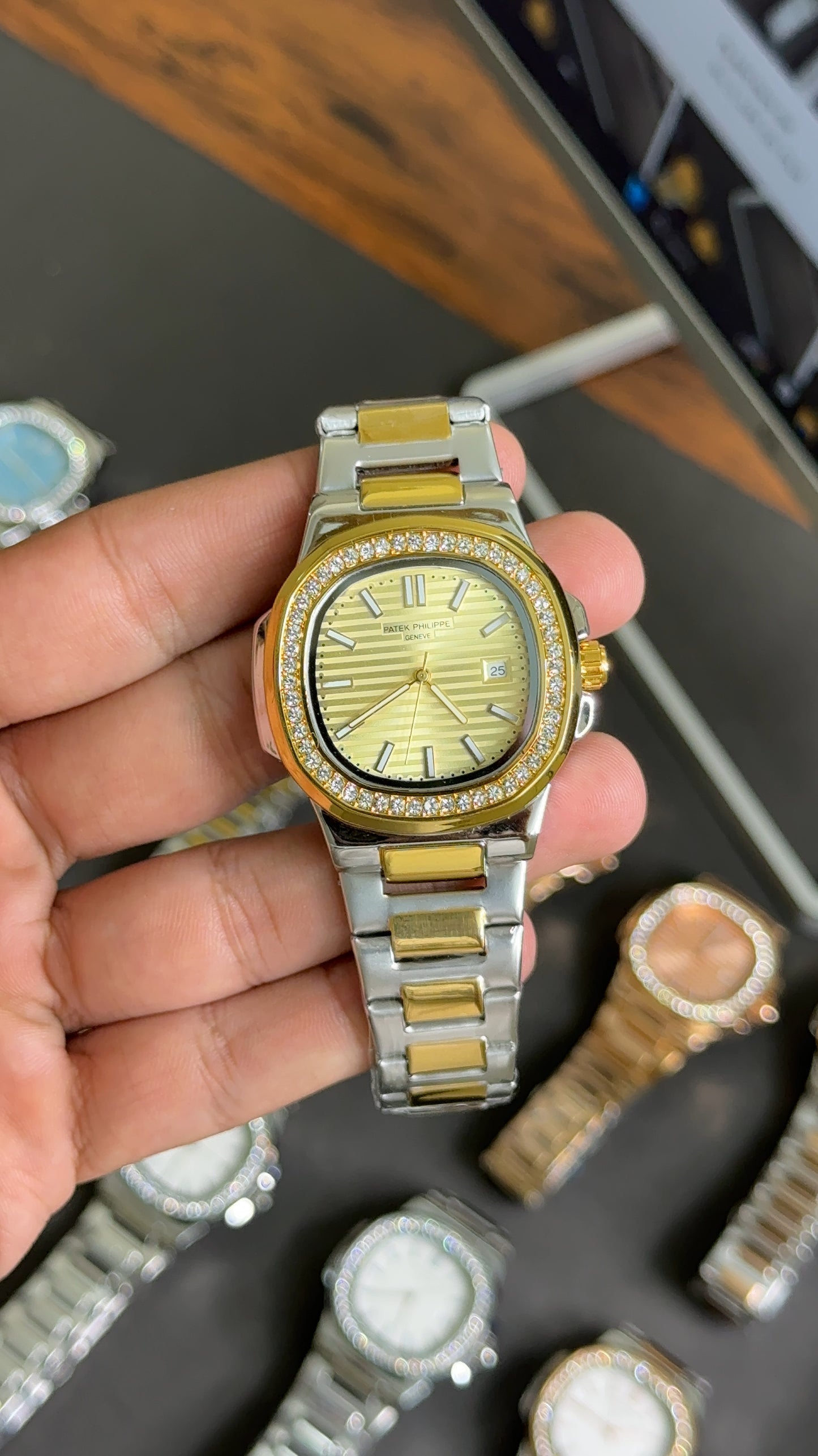 Pp dia two tone yellow dial